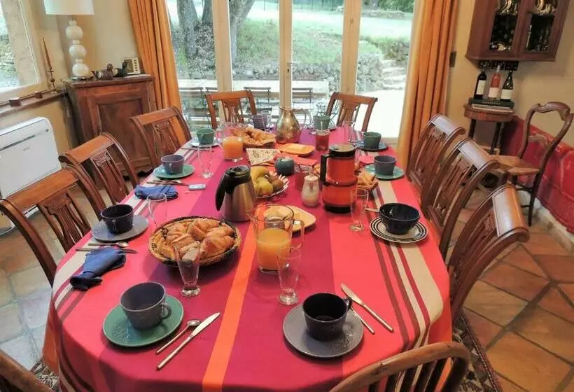 Aamiaismajoitus (B&B) Les Chênes Verts