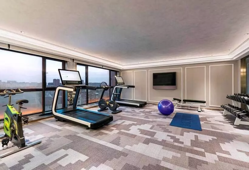 Hotelli Mercure Nantong Downtown