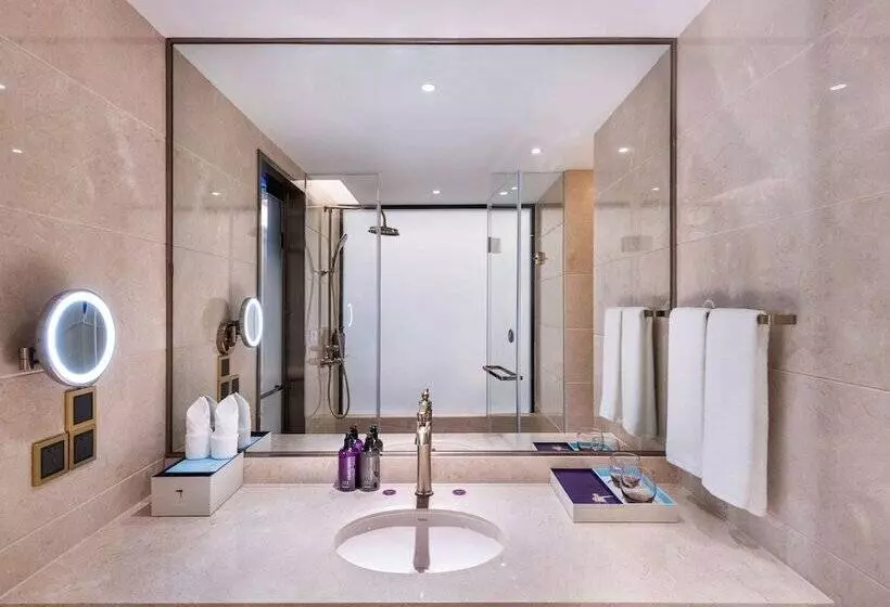 Hotelli Mercure Nantong Downtown