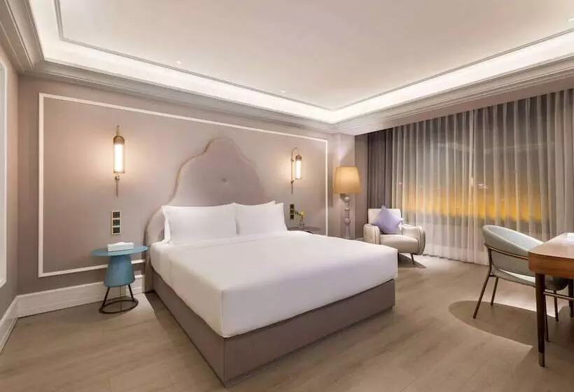 Hotelli Mercure Nantong Downtown