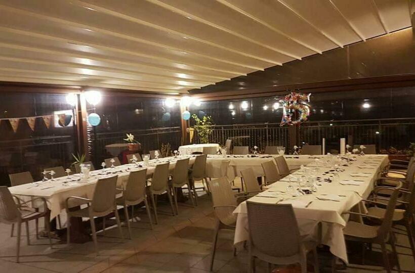 Отель Ristorante Vittoria