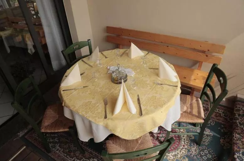 ホテル Ristorante Vittoria