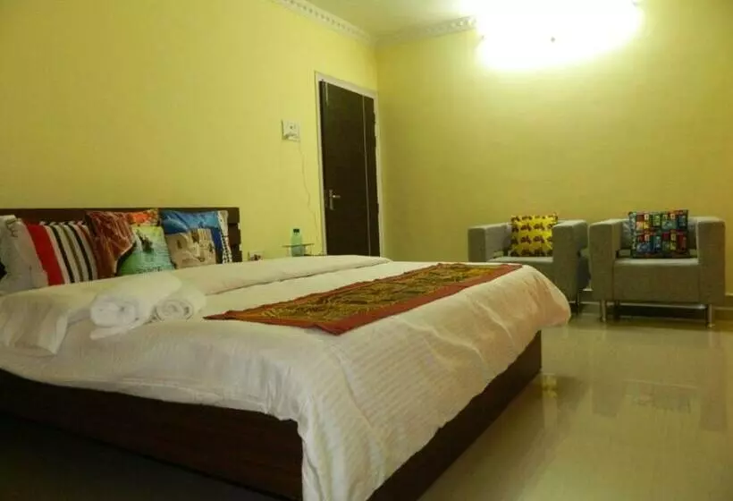 پانسیون Eastin Homestay