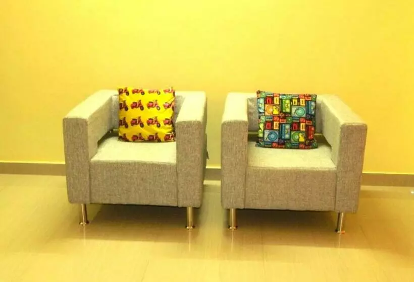 پانسیون Eastin Homestay