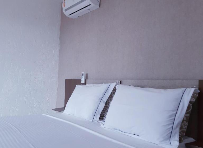 펜션 Pousada Da Baleia