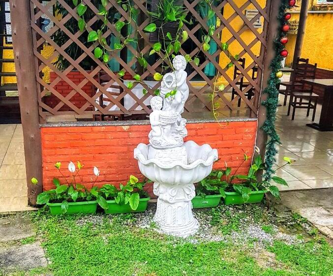 펜션 Pousada Da Baleia