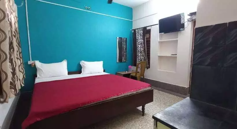 Hotelli Goroomgo Rukmini Villa Puri
