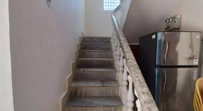 Hotelli Goroomgo Rukmini Villa Puri