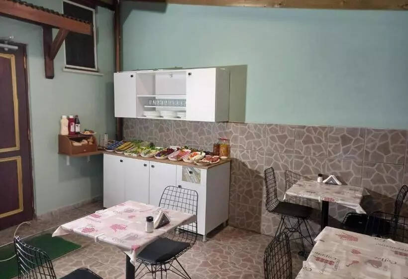 Emirhan Inn Apartment & Suites