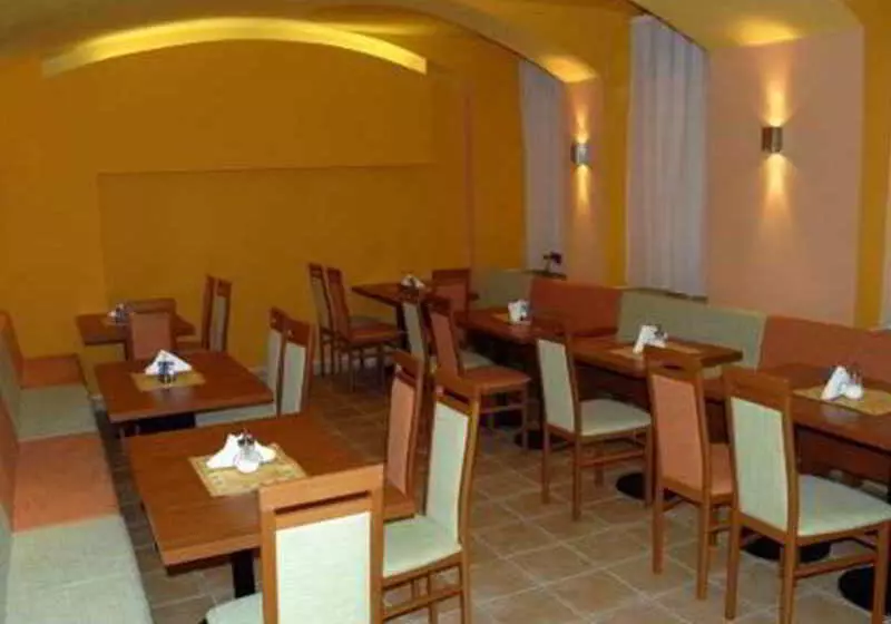 Hotel City Central De Luxe