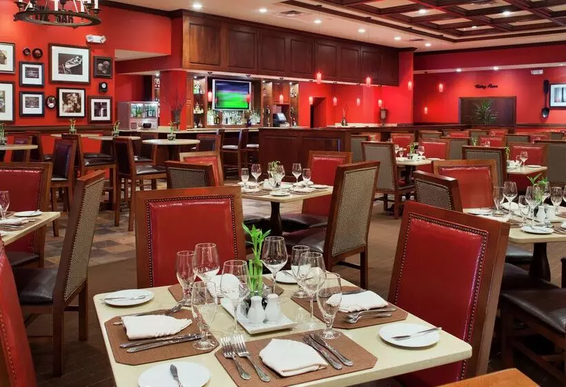 酒店 Doubletree By Hilton Cincinnati Airport