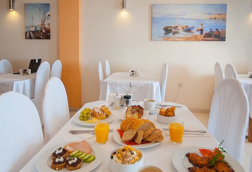 בית מלון כפרי Glaros