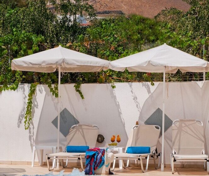 בית מלון כפרי Glaros