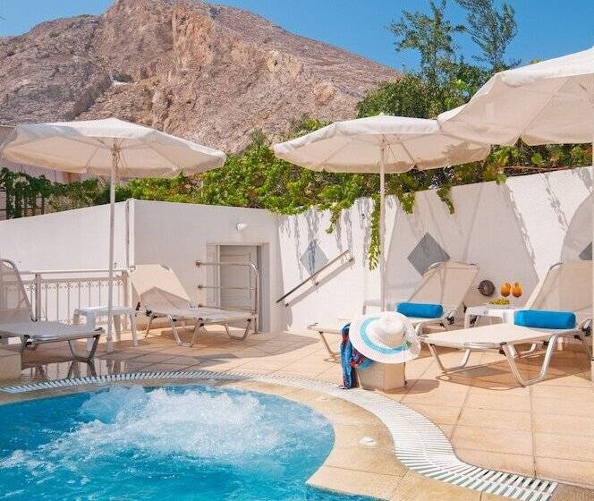 בית מלון כפרי Glaros