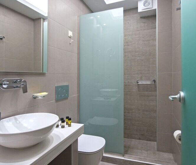 בית מלון כפרי Glaros