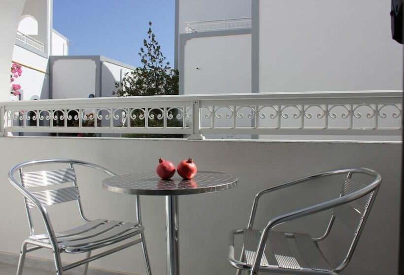 בית מלון כפרי Glaros