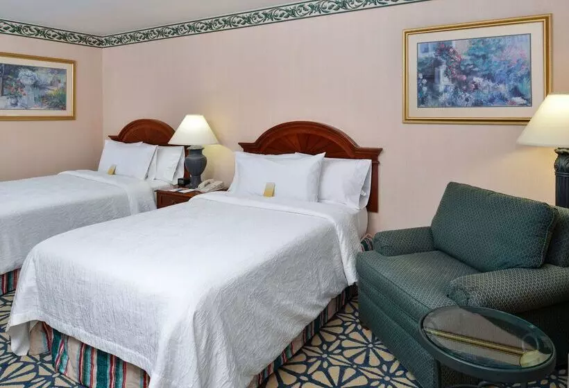 هتل Hilton Garden Inn Columbia