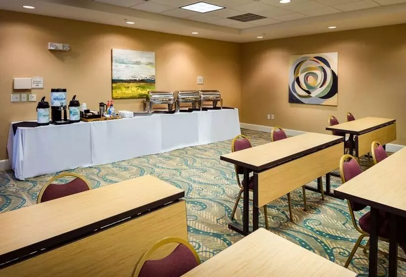 هتل Hilton Garden Inn Tri Cities/kennewick