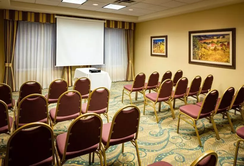 هتل Hilton Garden Inn Tri Cities/kennewick