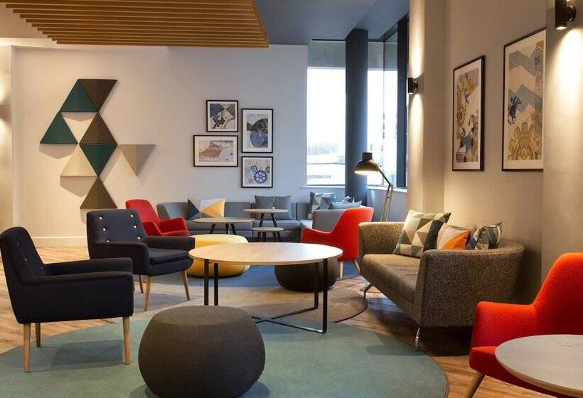 Hotel Holiday Inn Express Cheltenham Town Centre, An Ihg