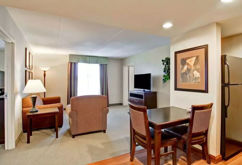 Отель Homewood Suites By Hilton Sudbury