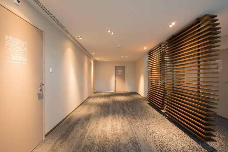 בית מלון כפרי Illuster  Urban & Local