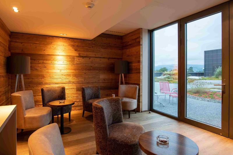 בית מלון כפרי Illuster  Urban & Local