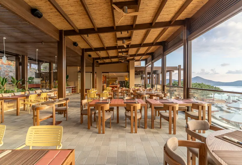 Hotelli Innside by Meliá Elounda