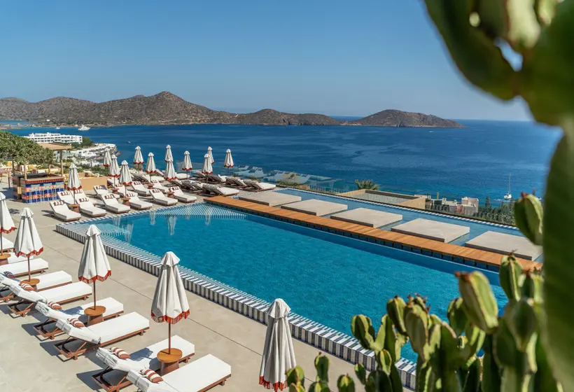 Hotelli Innside by Meliá Elounda