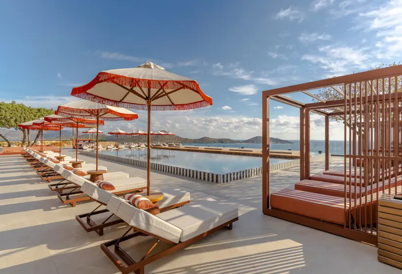 Hotelli Innside by Meliá Elounda