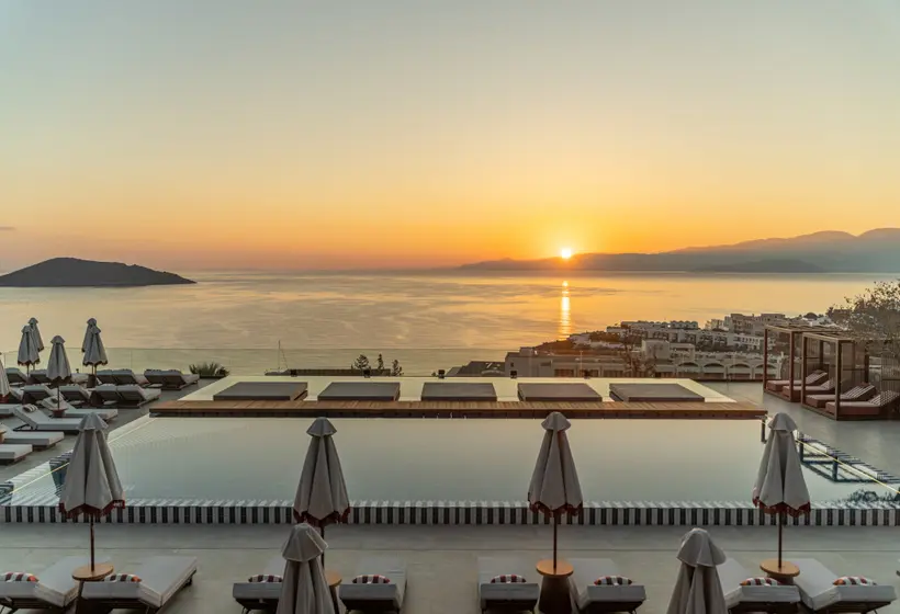 Hotelli Innside by Meliá Elounda