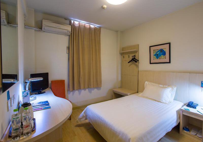 호텔 Jin Jiang Inn West Railway Station