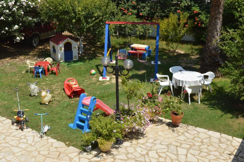 호텔 Konstantina Apartments