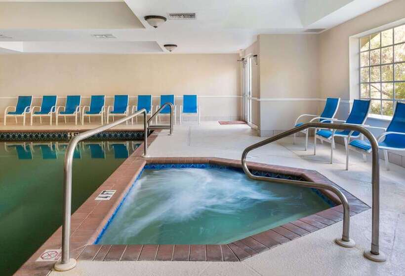 호텔 La Quinta Inn And Suites Fort Myers I75