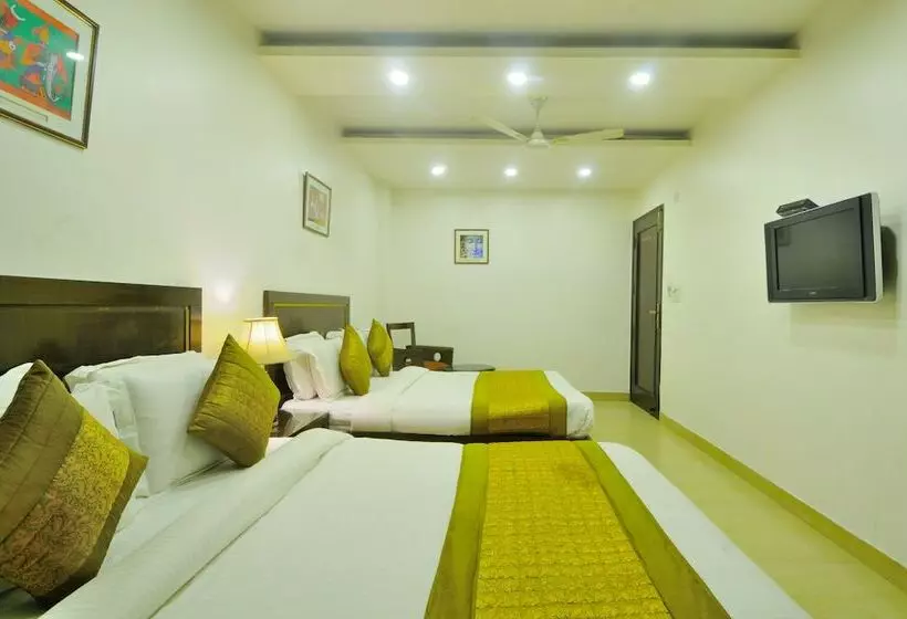 בית מלון כפרי Maya Cottage