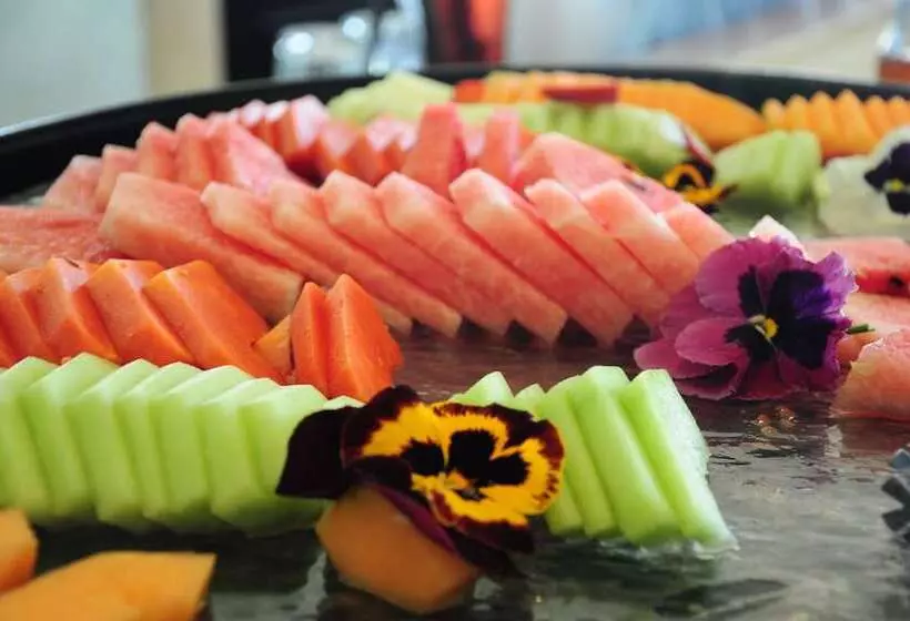 Porto Playa Condo Hotel And Beach Club