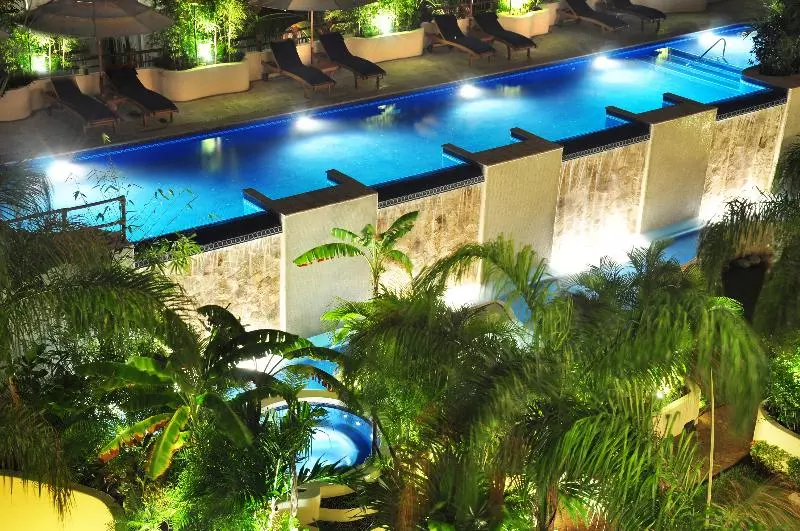 Porto Playa Condo Hotel And Beach Club