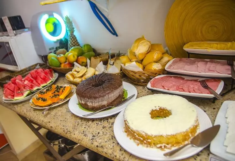 酒店 Iracemar   Piscina Aquecida