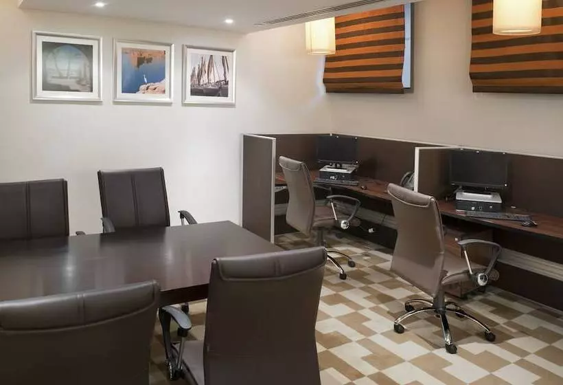 هتل Staybridge Suites & Apartments   Citystars, An Ihg