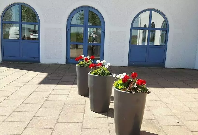 فندق Sturup Airport