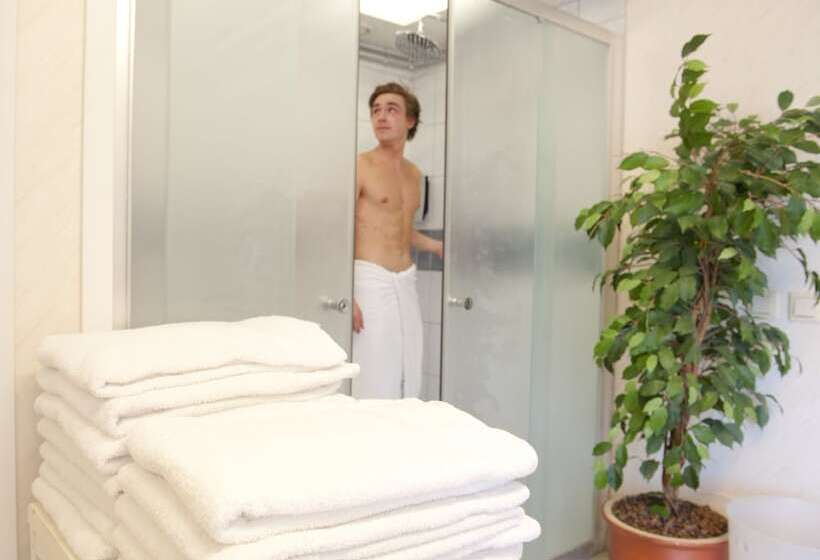 هتل Sturup Airport