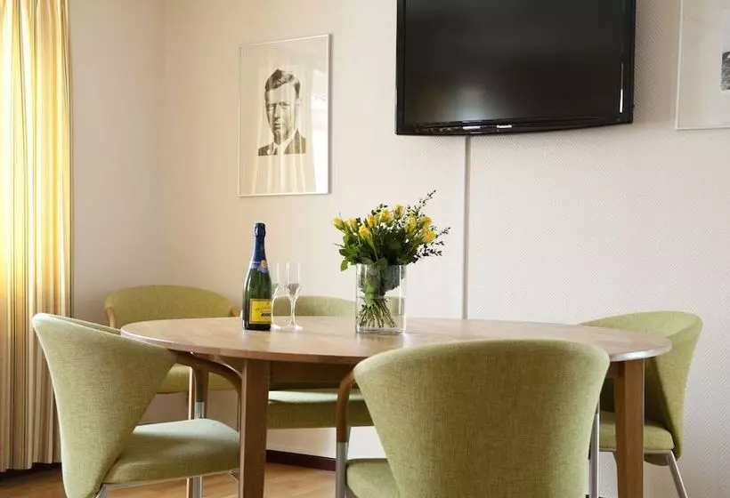 فندق Sturup Airport