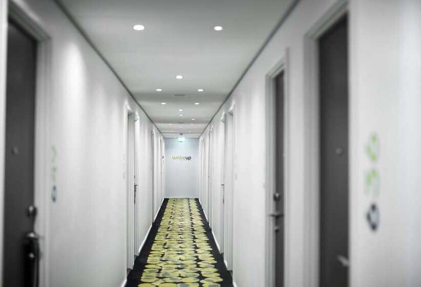 호텔 Wakeup Copenhagen  Carsten Niebuhrs Gade