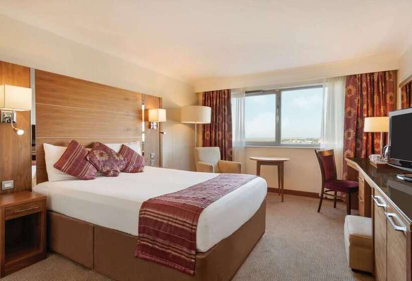 فندق Waterfront Southport