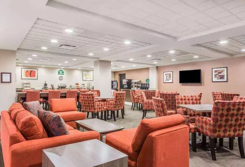 Hotel Wingate By Wyndham Regina