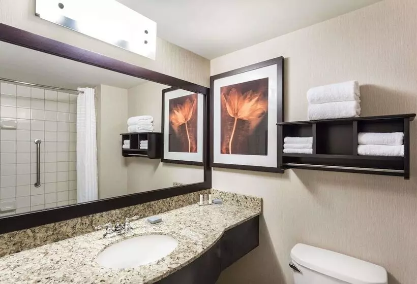 Hotel Wingate By Wyndham Regina