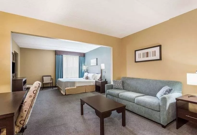 Hotel Wingate By Wyndham Regina