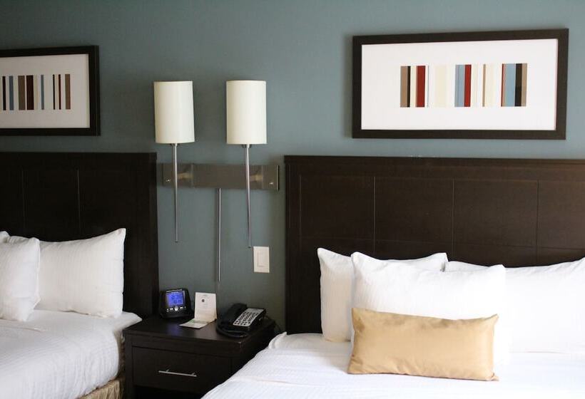 هتل Wingate By Wyndham Regina