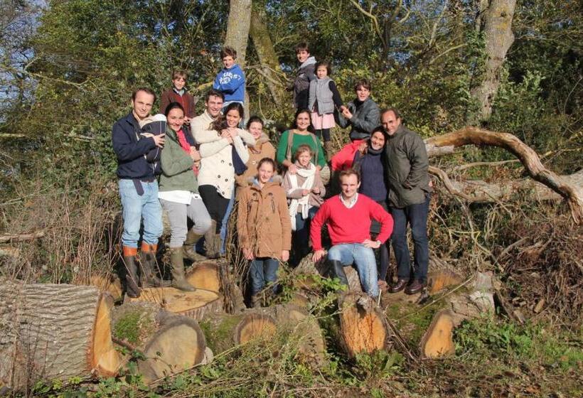 مبيت وإفطار Demeure Les Montys