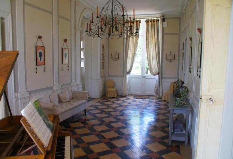 مبيت وإفطار Demeure Les Montys